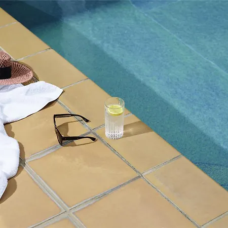 Ibis Budget Centre Hotel *