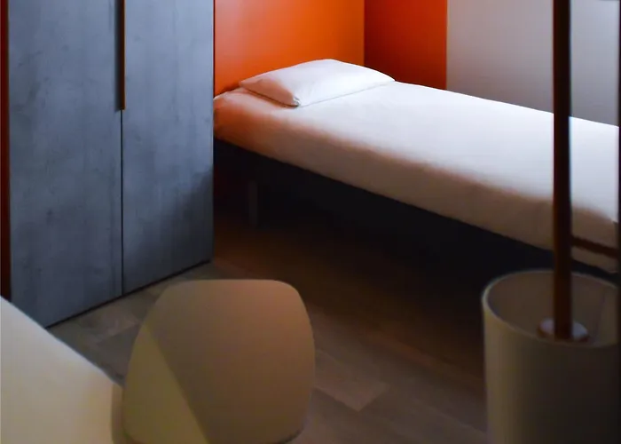 Ibis Budget Centre Hotel *